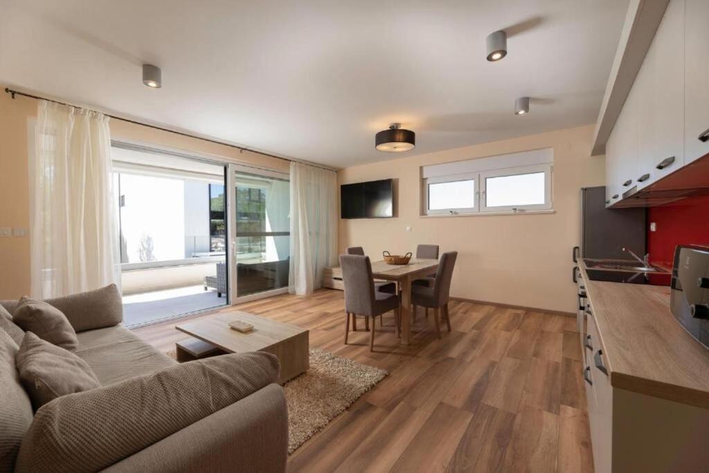 Apartments Marina 马林斯卡 外观 照片