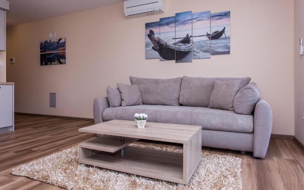 Apartments Marina 马林斯卡 外观 照片